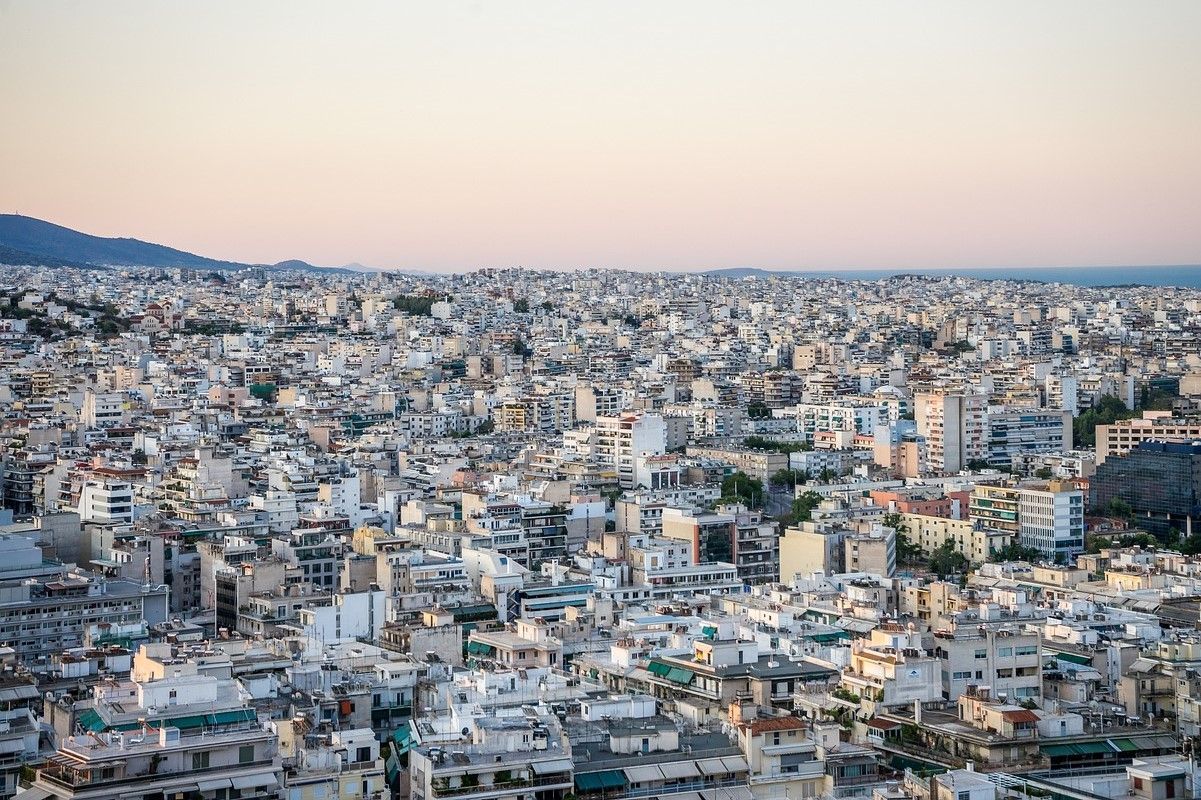 Greek Parliament Passes Golden Visa Changes, Reduces Grace Period